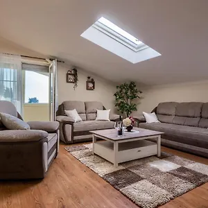 Plavi Val Apartman